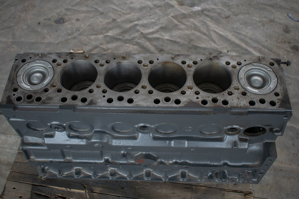 MAN TGM - EURO V - Cylinder block for Truck: picture 5 MAN TGM - EURO V - Cylinder block for Truck: picture 5