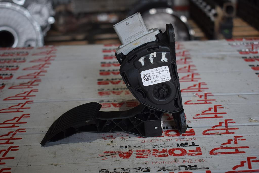 MAN TGX - Pedal for Truck: picture 1 MAN TGX - Pedal for Truck: picture 1