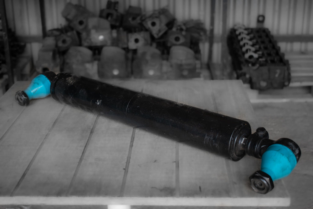 MERCEDES-BENZ ACTROS HYDRAULIC STEERING CYLINDER - Hydraulic cylinder for Truck: picture 3 MERCEDES-BENZ ACTROS HYDRAULIC STEERING CYLINDER - Hydraulic cylinder for Truck: picture 3