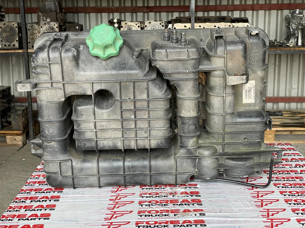 MERCEDES-BENZ ACTROS MP4 - A 960 501 41 03 - Expansion tank for Truck: picture 1 MERCEDES-BENZ ACTROS MP4 - A 960 501 41 03 - Expansion tank for Truck: picture 1