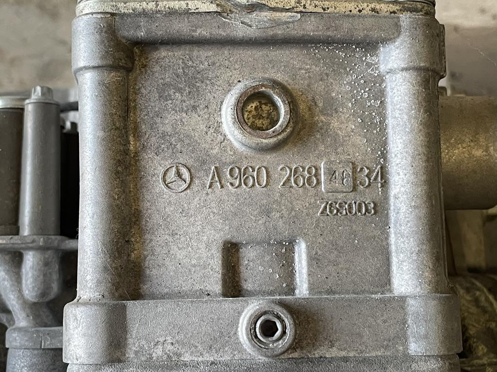 Gearbox for Truck MERCEDES-BENZ ACTROS MP4 G 260 - 16 WITH LEVER: picture 8