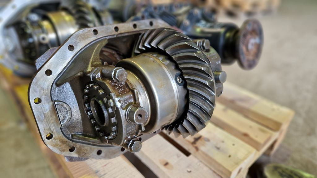 MERCEDES-BENZ EUROPA ACTROS MP2 HL7 21:28 - Differential gear for Truck: picture 1 MERCEDES-BENZ EUROPA ACTROS MP2 HL7 21:28 - Differential gear for Truck: picture 1