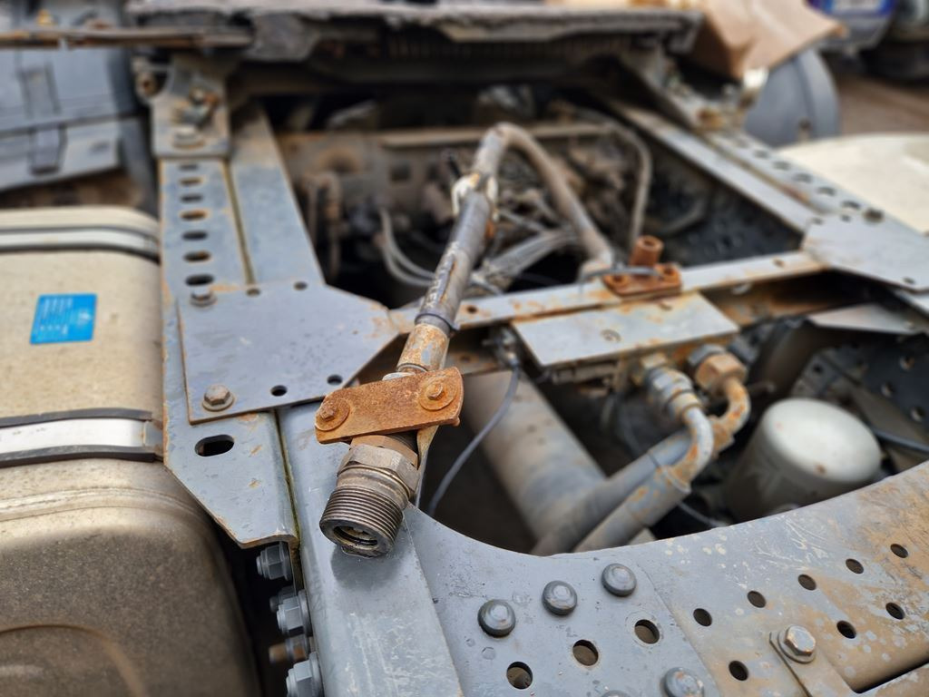 MERCEDES-BENZ HYDRAULIC OVERTURN SYSTEM FOR ACTROS MP4 - Hydraulics for Truck: picture 2 MERCEDES-BENZ HYDRAULIC OVERTURN SYSTEM FOR ACTROS MP4 - Hydraulics for Truck: picture 2