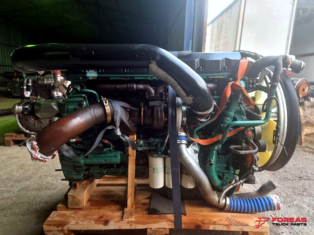 VOLVO D13 440HP EURO 5 - Engine: picture 4 VOLVO D13 440HP EURO 5 - Engine: picture 4