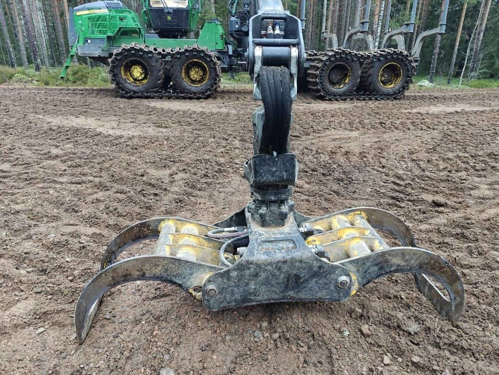 Forwarder John Deere 1510 G: picture 15 Forwarder John Deere 1510 G: picture 15