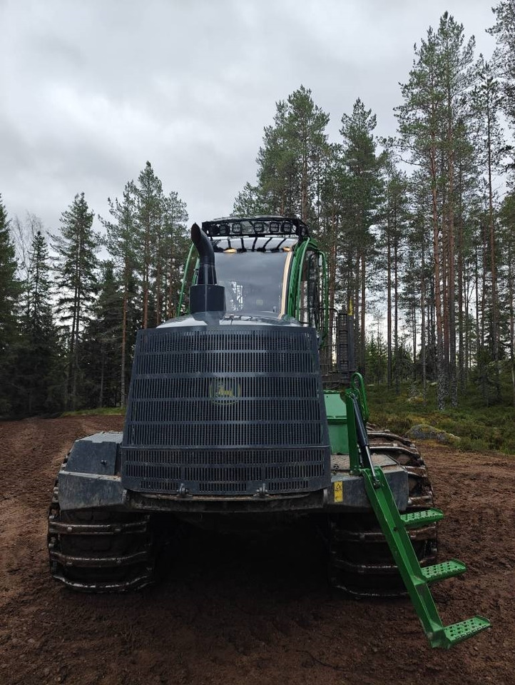 Forwarder John Deere 1510 G: picture 8 Forwarder John Deere 1510 G: picture 8