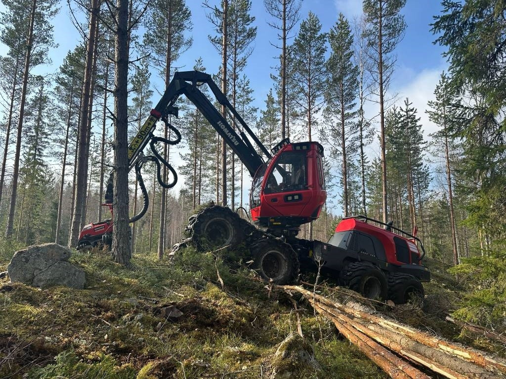 Komatsu 901 XC - Forestry harvester: picture 3 Komatsu 901 XC - Forestry harvester: picture 3