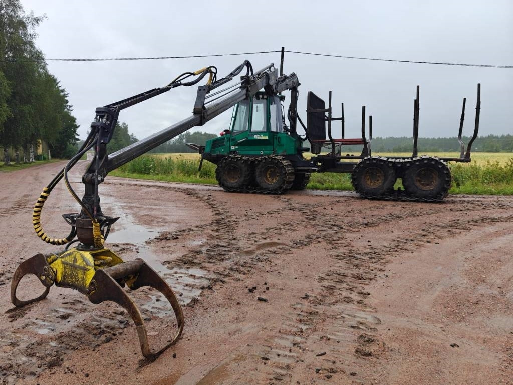 Forwarder Timberjack 810 B: picture 11