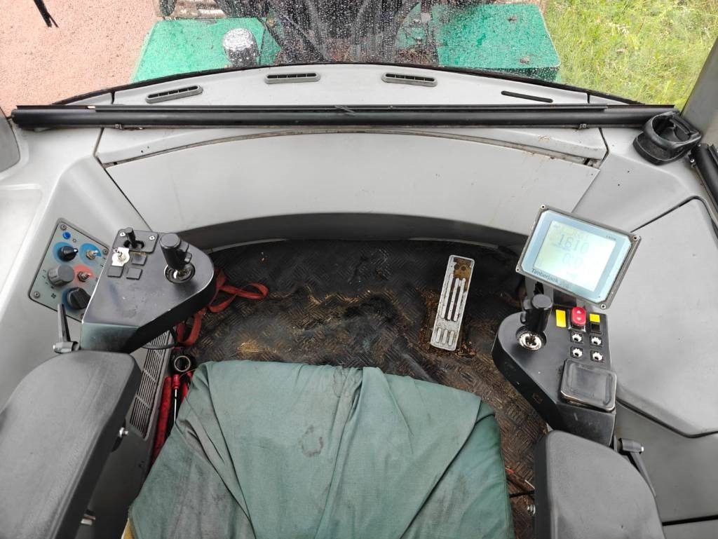 Forwarder Timberjack 810 B: picture 14