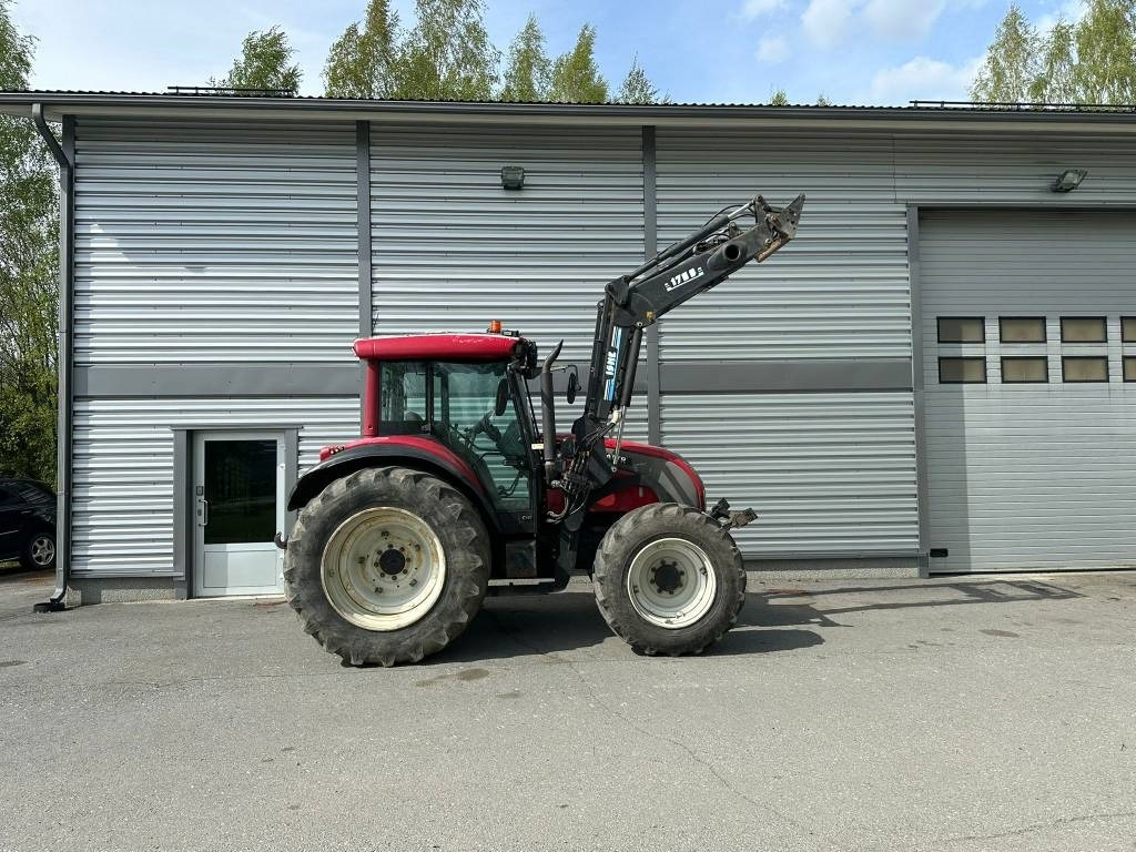 Valtra C 150 - Farm tractor: picture 4 Valtra C 150 - Farm tractor: picture 4
