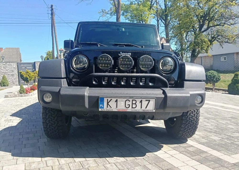 Jeep Wrangler 2.8 CRD Sport - SUV: picture 4 Jeep Wrangler 2.8 CRD Sport - SUV: picture 4