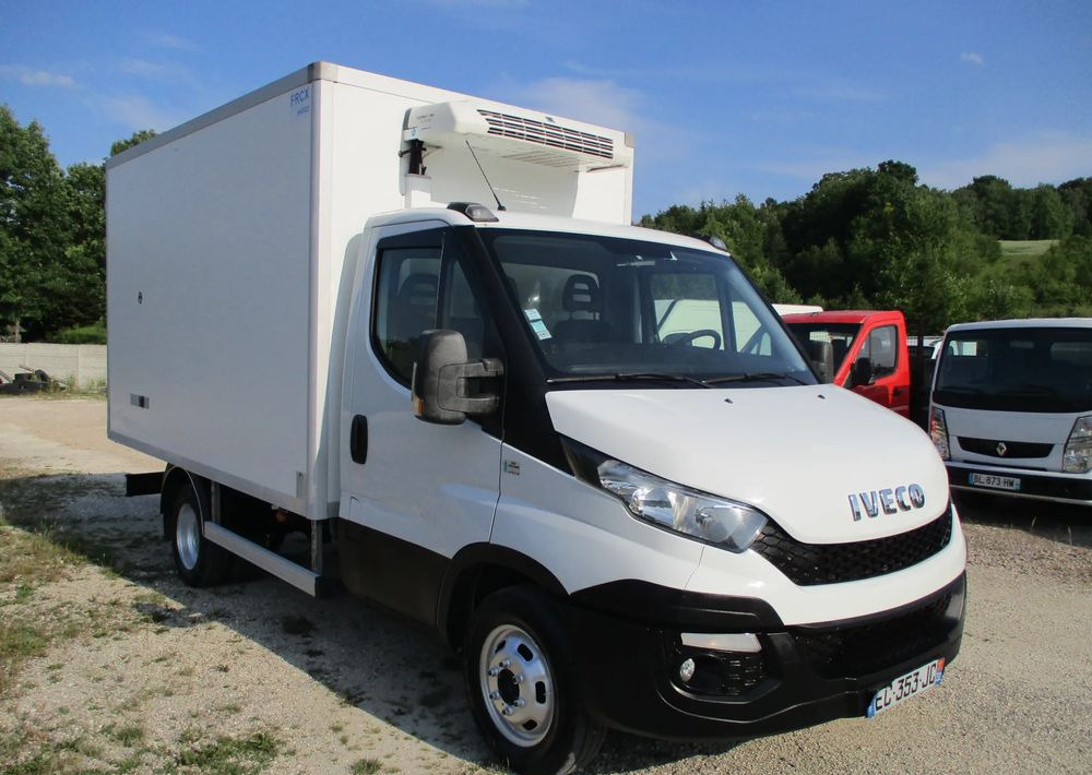 Iveco Daily 35C13 chłodnia Mroźnia na bliźniaku 35-130 Thermo King agregat - Refrigerated van: picture 2 Iveco Daily 35C13 chłodnia Mroźnia na bliźniaku 35-130 Thermo King agregat - Refrigerated van: picture 2