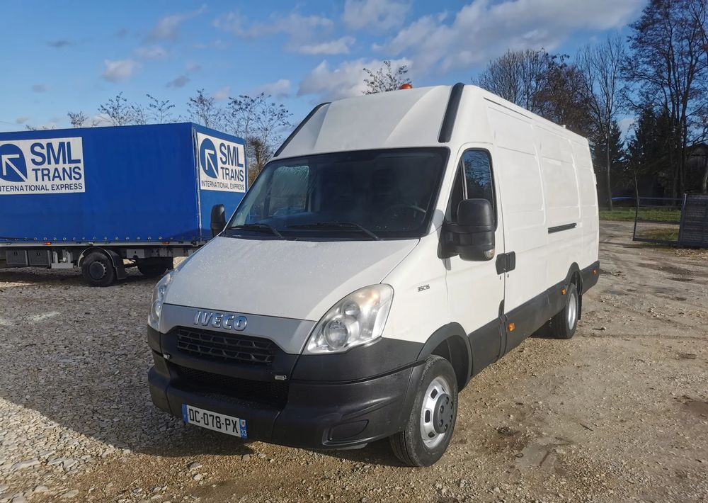 Iveco Daily 35C15 blaszak 3.0-150KM blizniak L3H3 długi Hak - Panel van: picture 1 Iveco Daily 35C15 blaszak 3.0-150KM blizniak L3H3 długi Hak - Panel van: picture 1