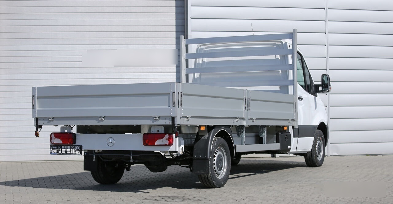 Mercedes-Benz Sprinter 319 - Flatbed van: picture 3 Mercedes-Benz Sprinter 319 - Flatbed van: picture 3