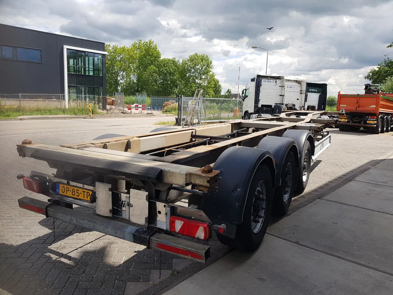 Fliegl SDS 380 MULTI BPW Disc Lift axle - Container transporter/ Swap body semi-trailer: picture 5 Fliegl SDS 380 MULTI BPW Disc Lift axle - Container transporter/ Swap body semi-trailer: picture 5