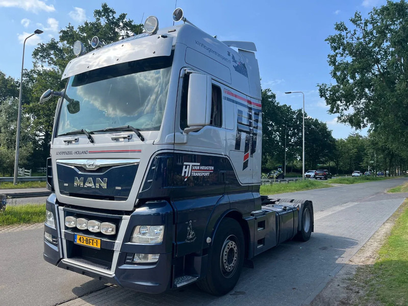 Tractor unit MAN TGX 18.440: picture 1