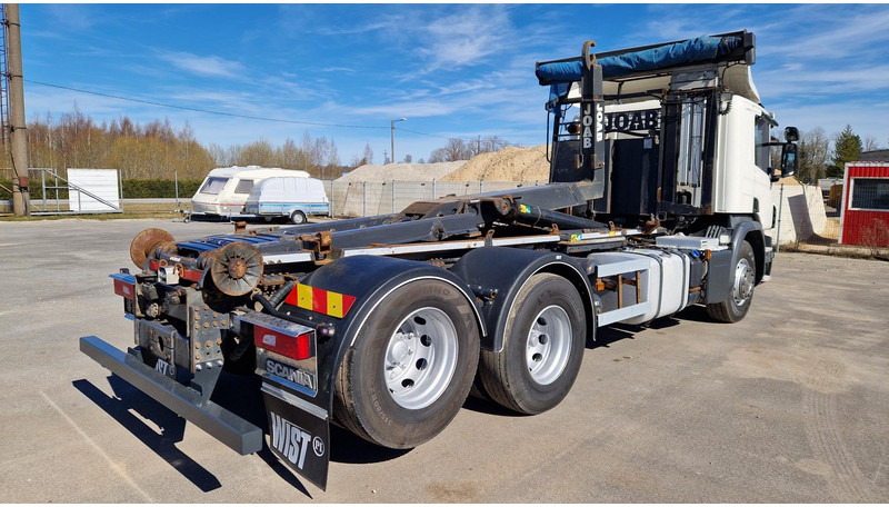 Scania P410 6X2 - Hook lift truck: picture 3 Scania P410 6X2 - Hook lift truck: picture 3