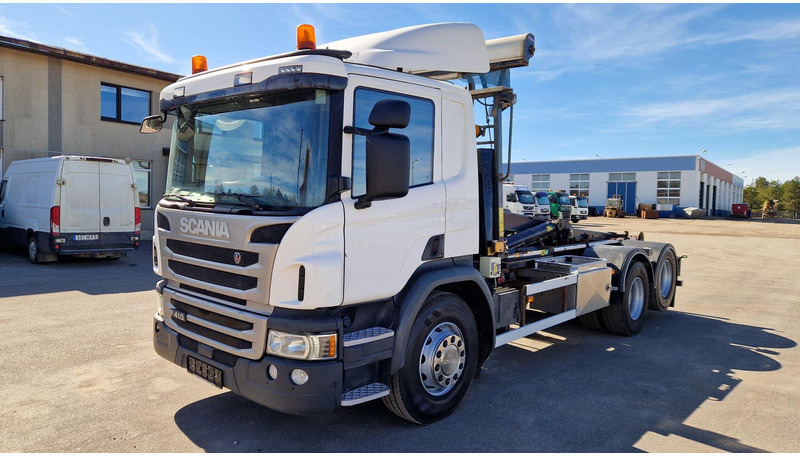 Scania P410 6X2 - Hook lift truck: picture 1 Scania P410 6X2 - Hook lift truck: picture 1