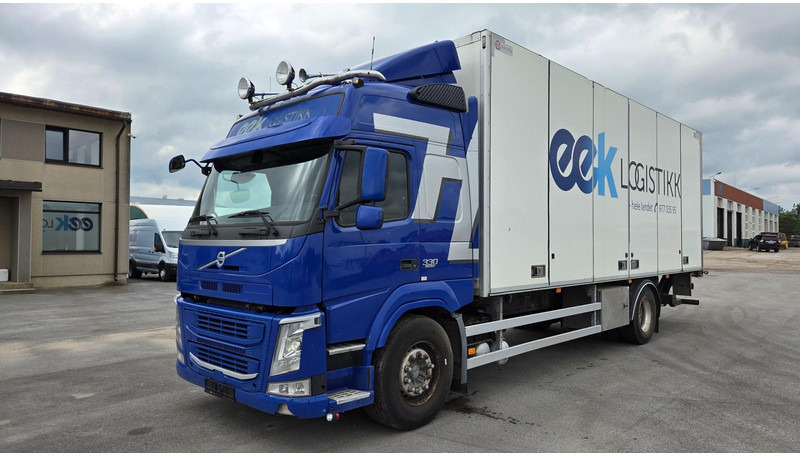 Volvo FM330 4X2 - Box truck: picture 1 Volvo FM330 4X2 - Box truck: picture 1