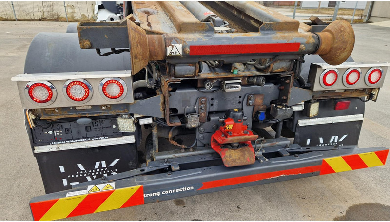 Volvo FM500 6X2*4 - Hook lift truck: picture 5 Volvo FM500 6X2*4 - Hook lift truck: picture 5