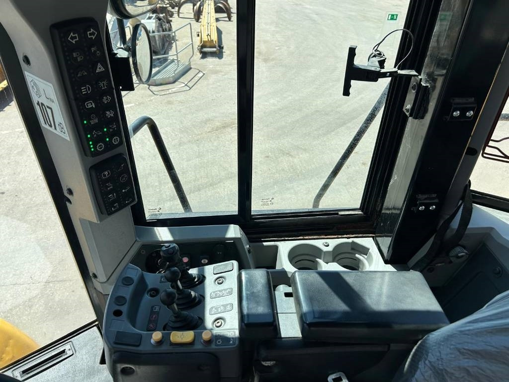 CAT 950 K  on lease CAT 950 K: picture 13