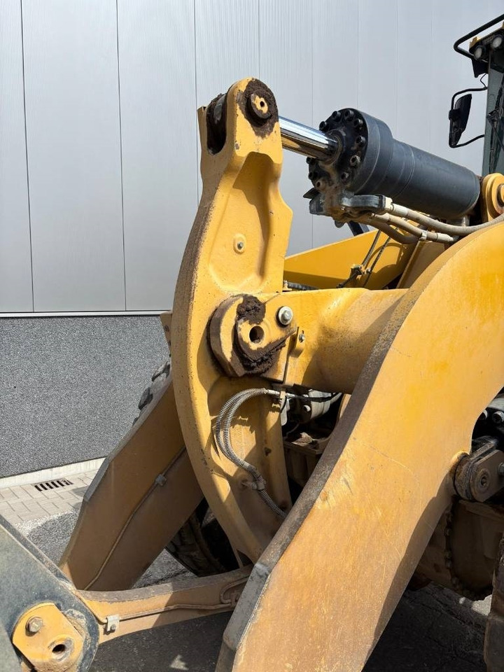 Wheel loader CAT 972 M XE: picture 25