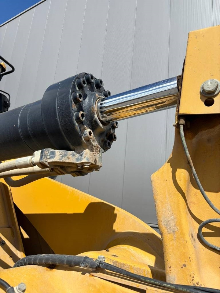 Wheel loader CAT 972 M XE: picture 21