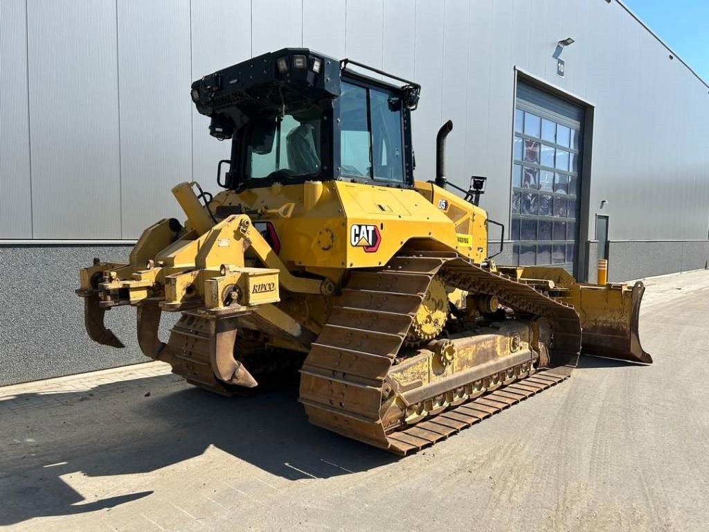 CAT D 5 LGP (new undercarriage + ripper) - Bulldozer: picture 5 CAT D 5 LGP (new undercarriage + ripper) - Bulldozer: picture 5