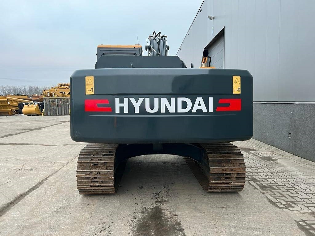 Hyundai R 210 (New / Non CE Certified) - Crawler excavator: picture 4 Hyundai R 210 (New / Non CE Certified) - Crawler excavator: picture 4