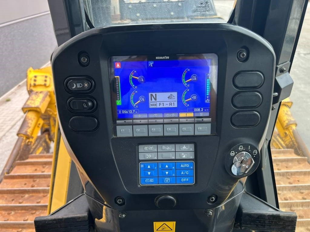 Bulldozer Komatsu D 65 WX-18: picture 10