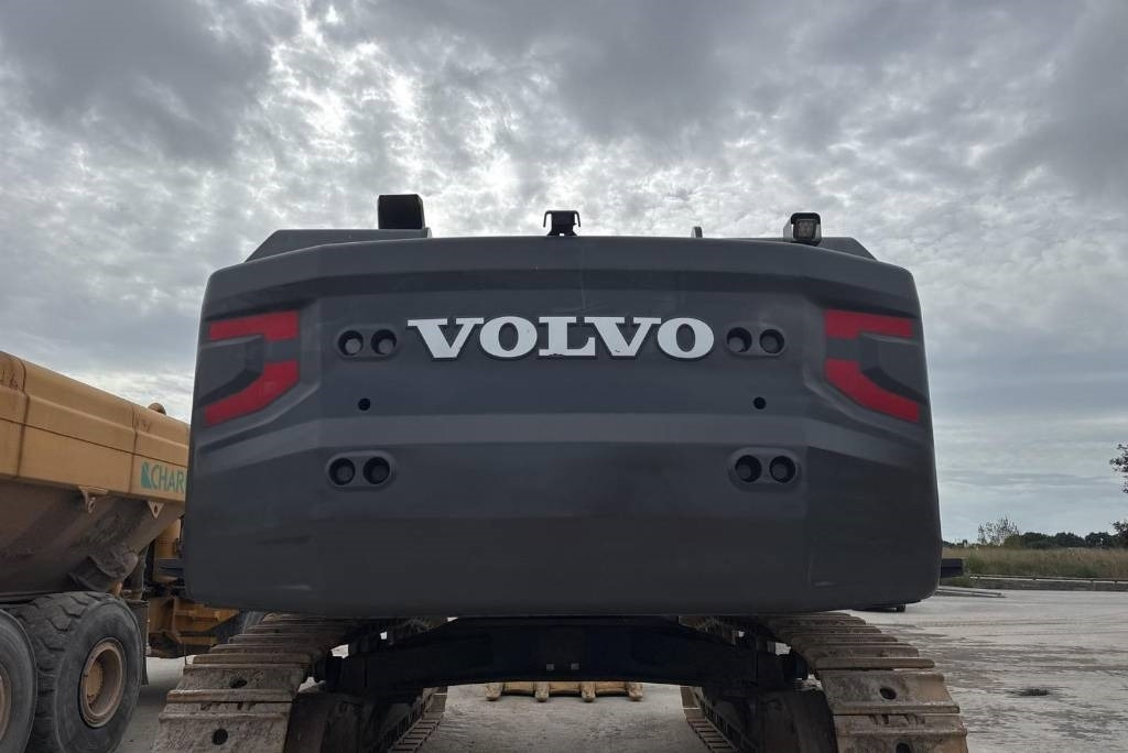 Volvo EC 750 EL - Crawler excavator: picture 3 Volvo EC 750 EL - Crawler excavator: picture 3