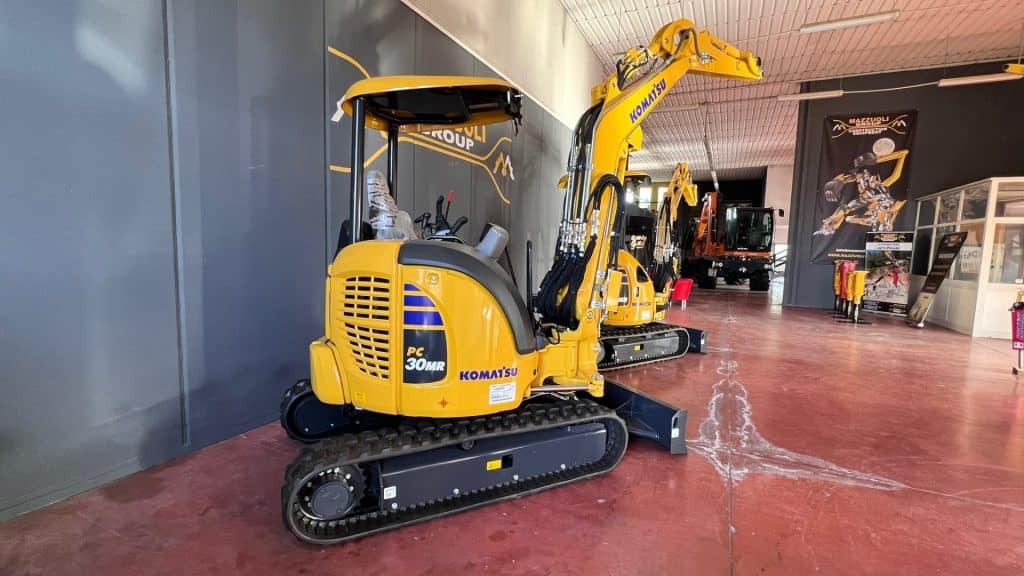 Komatsu PC30 MR-5 - Mini excavator: picture 1 Komatsu PC30 MR-5 - Mini excavator: picture 1