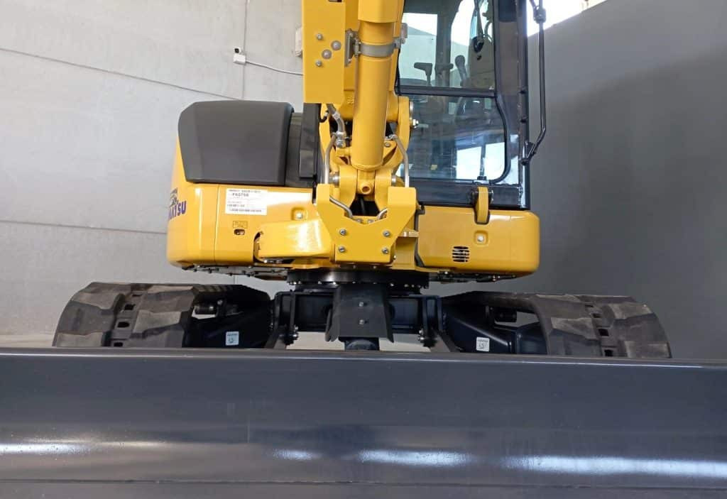 Komatsu PC58MR-5E0 - Mini excavator: picture 3 Komatsu PC58MR-5E0 - Mini excavator: picture 3