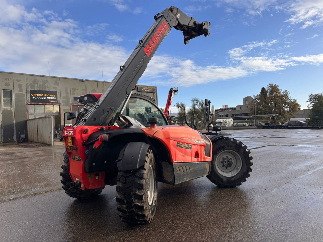 MANITOU MLT 733 115 - Telescopic handler: picture 3 MANITOU MLT 733 115 - Telescopic handler: picture 3
