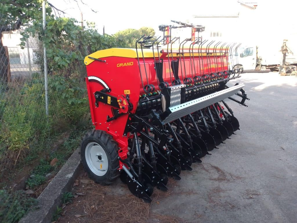 Seminatrice MaterMacc Grano 300 - Seed drill: picture 2 Seminatrice MaterMacc Grano 300 - Seed drill: picture 2