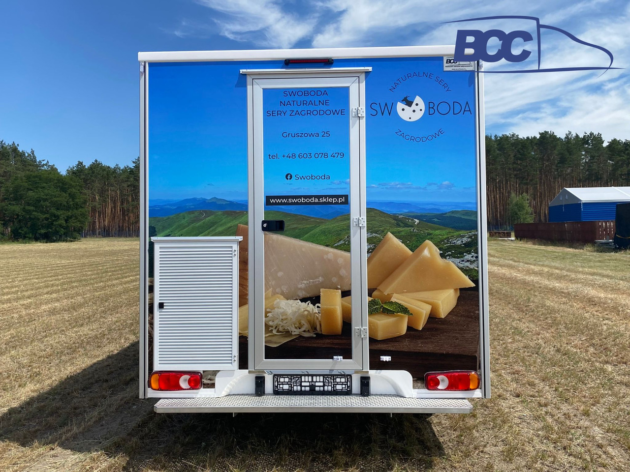 BCC POLSKA - FOOD TRUCK - SAMOCHÓD DO SPRZEDAŻY SERÓW, FOOD TRUCK Z NABIAŁEM, AUTO SKLEP - PEUGEOT BOXER - Vending truck: picture 3 BCC POLSKA - FOOD TRUCK - SAMOCHÓD DO SPRZEDAŻY SERÓW, FOOD TRUCK Z NABIAŁEM, AUTO SKLEP - PEUGEOT BOXER - Vending truck: picture 3