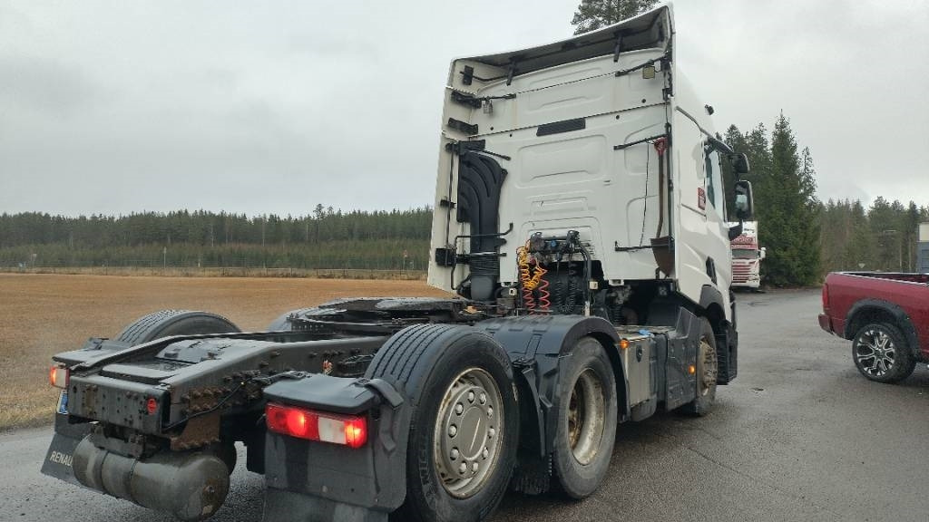 Renault T520 6x2 vetoauto - Tractor unit: picture 5 Renault T520 6x2 vetoauto - Tractor unit: picture 5