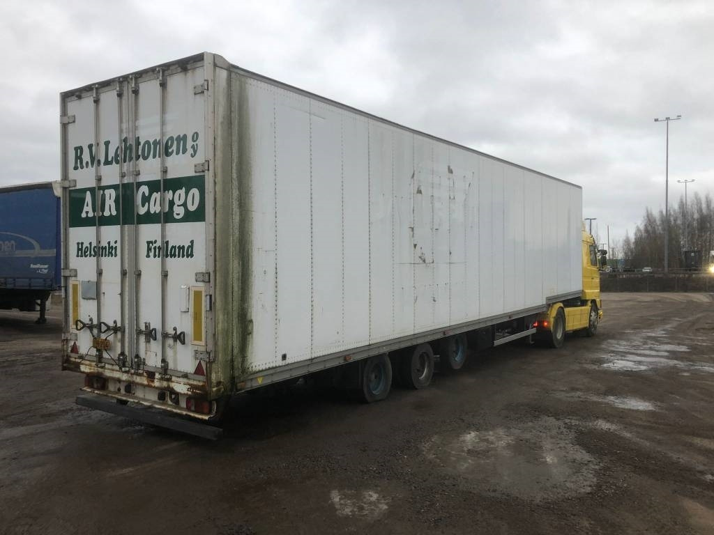 Van Hool pokattu megakärry,varastoksi - Closed box semi-trailer: picture 2 Van Hool pokattu megakärry,varastoksi - Closed box semi-trailer: picture 2