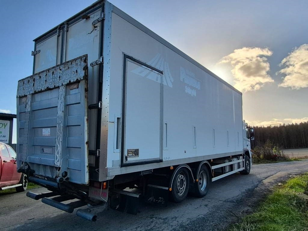 Volvo FM D11 450 6x2 umpikori+pl-nostin  - Box truck: picture 4 Volvo FM D11 450 6x2 umpikori+pl-nostin  - Box truck: picture 4