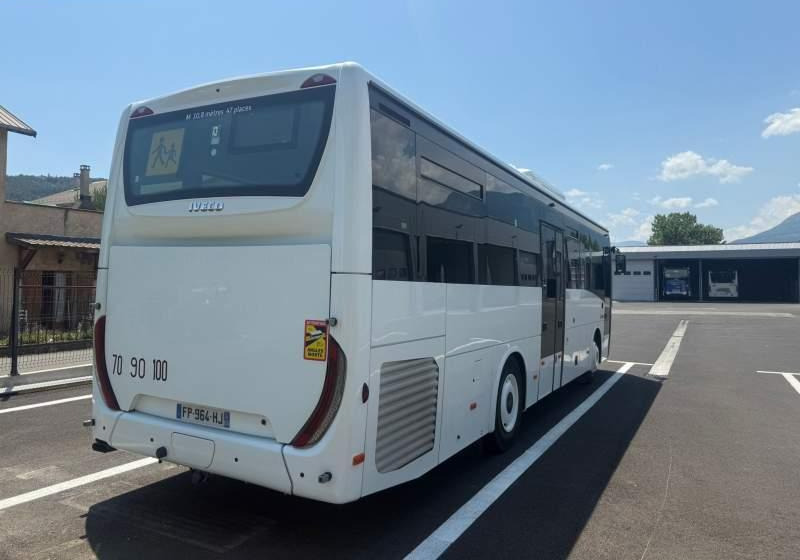 Suburban bus Iveco CROSSWAY/ DŁUGOŚĆ 10.70 M / MANUAL / EURO 6: picture 11