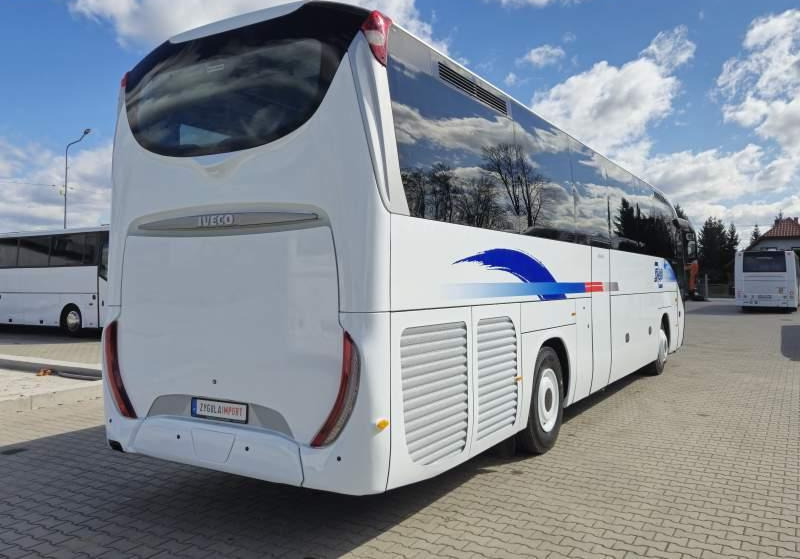 Iveco MAGELYS / SPROWADZONE / MANUAL / 12.20 M - Coach: picture 5 Iveco MAGELYS / SPROWADZONE / MANUAL / 12.20 M - Coach: picture 5