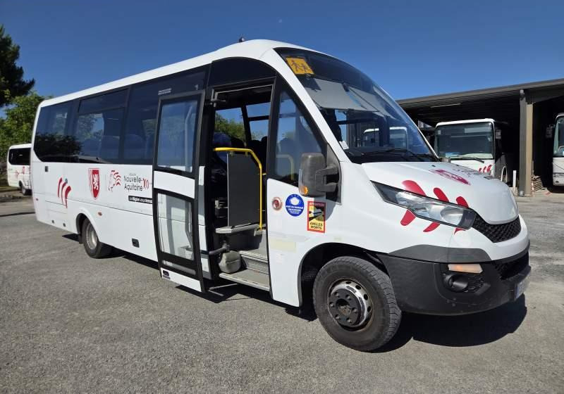 Iveco ROSERO FIRST / SPROWADZONE / 35 MIEJSC - Minibus, Passenger van: picture 1 Iveco ROSERO FIRST / SPROWADZONE / 35 MIEJSC - Minibus, Passenger van: picture 1