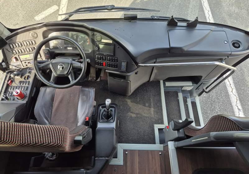 Coach Temsa HD13 / SPROWADZONA/ MANUAL / NOWY SILNIK: picture 11