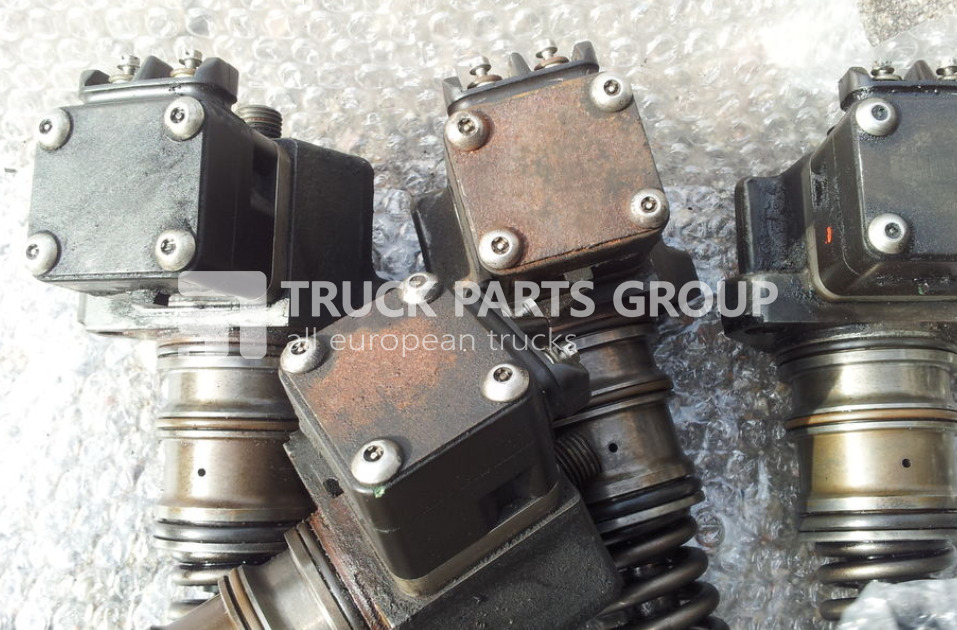 DAF XF95, EURO3, drum brakes, injectors, pump units, pumps, 1324179, injector - Injector for Truck: picture 2 DAF XF95, EURO3, drum brakes, injectors, pump units, pumps, 1324179, injector - Injector for Truck: picture 2