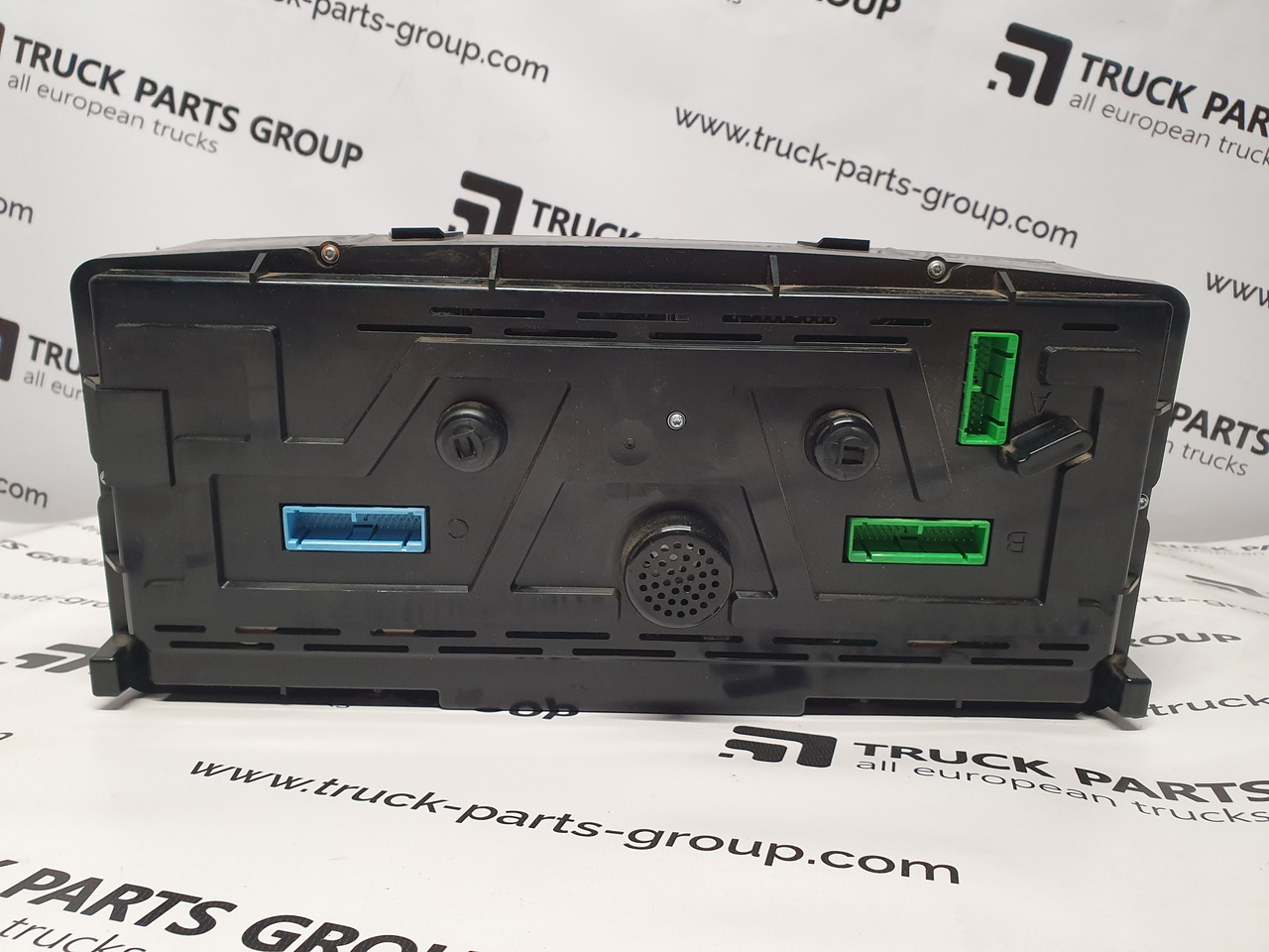 VOLVO FH13, EURO5 instrument cluster, combination kit, instrument panel dashboard - Dashboard for Truck: picture 4 VOLVO FH13, EURO5 instrument cluster, combination kit, instrument panel dashboard - Dashboard for Truck: picture 4