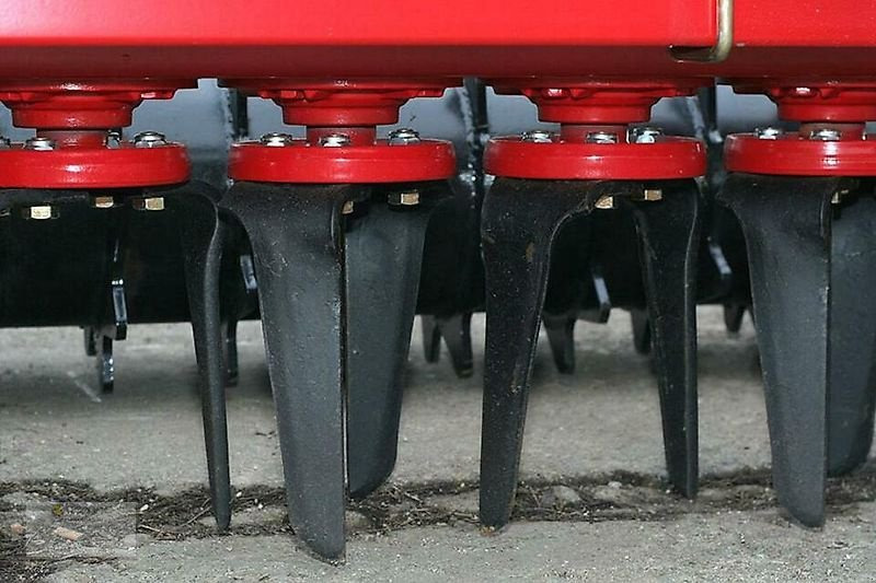FPM Kreiselegge FPM FM250 250cm 2,5m Egge Bodenfräse Traktor NEU - Power harrow: picture 5 FPM Kreiselegge FPM FM250 250cm 2,5m Egge Bodenfräse Traktor NEU - Power harrow: picture 5