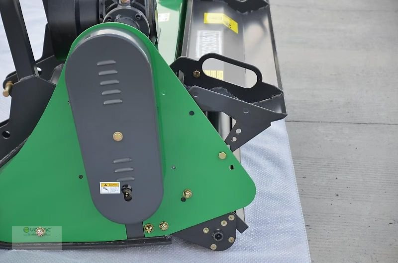 Geo Mulcher Schlegelmulcher Hammerschlegel Geo EFGC125 OT 125cm NEU - Flail mower/ Mulcher: picture 3 Geo Mulcher Schlegelmulcher Hammerschlegel Geo EFGC125 OT 125cm NEU - Flail mower/ Mulcher: picture 3