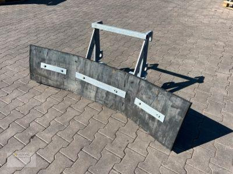 Vemac Gummischieber 260 Schäffer Futterschieber, Gülleschieber, Schneeschild - Blade for Agricultural machinery: picture 1 Vemac Gummischieber 260 Schäffer Futterschieber, Gülleschieber, Schneeschild - Blade for Agricultural machinery: picture 1
