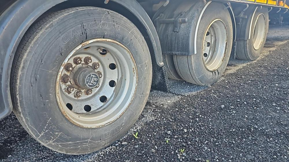 Craven tasker Sloper - Dropside/ Flatbed semi-trailer: picture 3 Craven tasker Sloper - Dropside/ Flatbed semi-trailer: picture 3