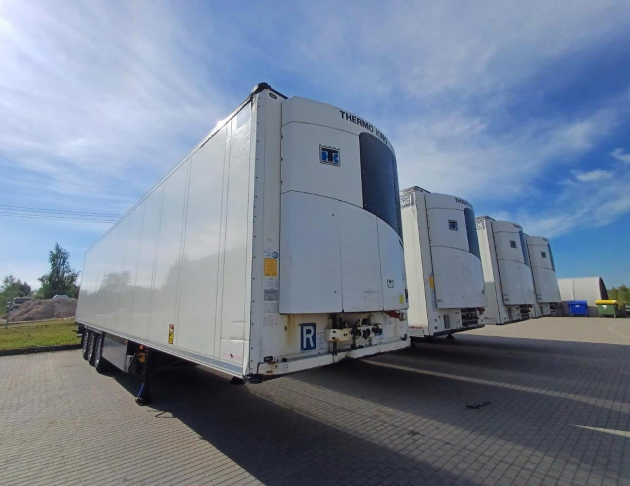 2018 Schmitz Cargobull SKO Double Deck FP 60 ThermoKing SLXi 300 Lifting Axle - Refrigerator semi-trailer: picture 4 2018 Schmitz Cargobull SKO Double Deck FP 60 ThermoKing SLXi 300 Lifting Axle - Refrigerator semi-trailer: picture 4